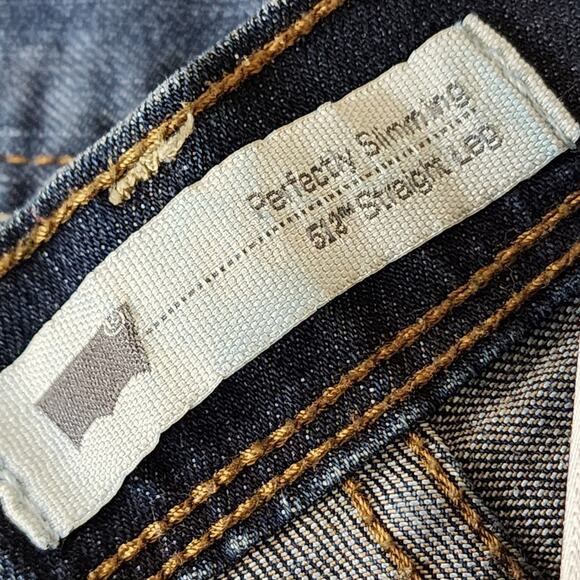 Levi's 30×32 Blue Jeans - Picture 6 of 8